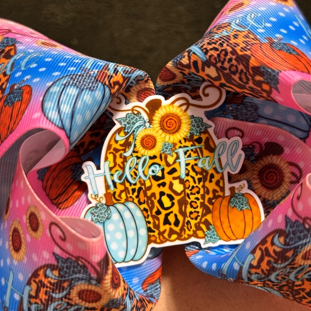 Hello Fall cheetah Bow - Picture 2 of 4